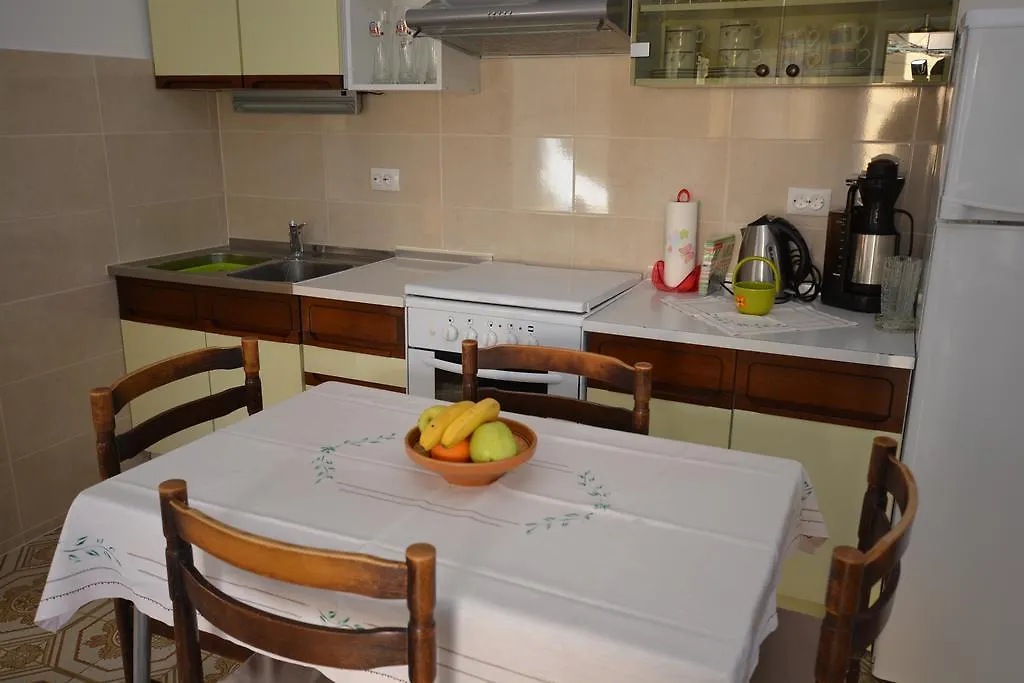 Apartment Nadica Punat