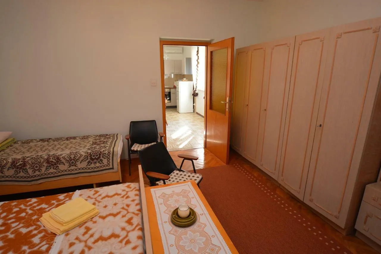 Apartment Nadica Punat 0*,  Croatia